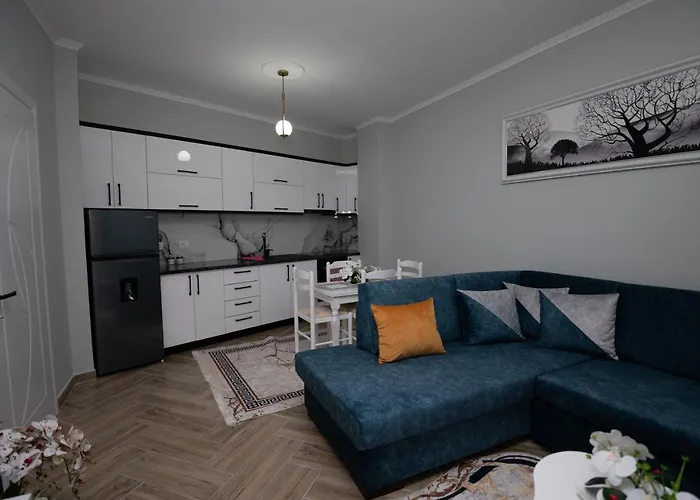 Elton Tushemisht * Pogradec